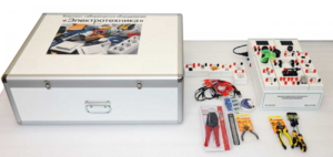 Учебный программно аппаратный комплекс «Электротехника для школ», исполнение настольное, ручное, кейс - fgospostavki.ru - Выкса